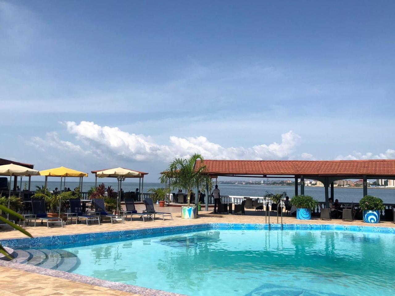 Hotel Le Petit Bateau Κονακρί Εξωτερικό φωτογραφία