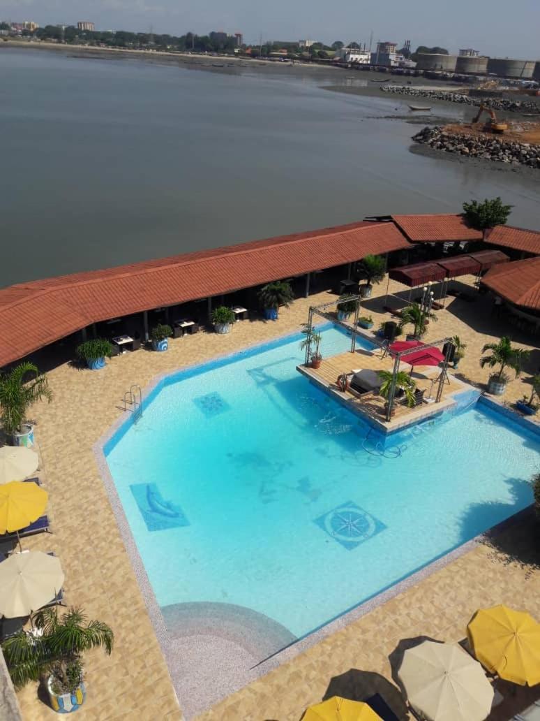 Hotel Le Petit Bateau Κονακρί Εξωτερικό φωτογραφία