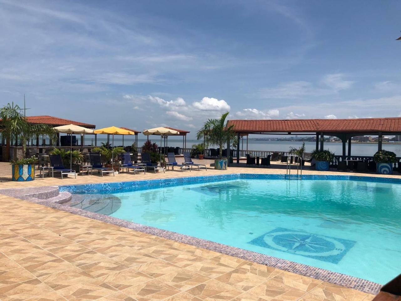 Hotel Le Petit Bateau Κονακρί Εξωτερικό φωτογραφία