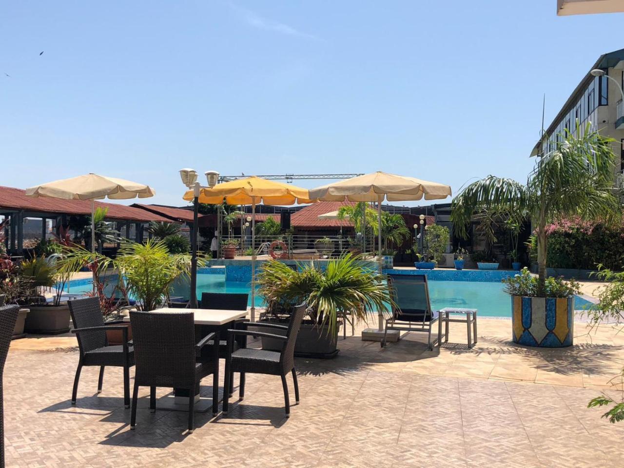 Hotel Le Petit Bateau Κονακρί Εξωτερικό φωτογραφία